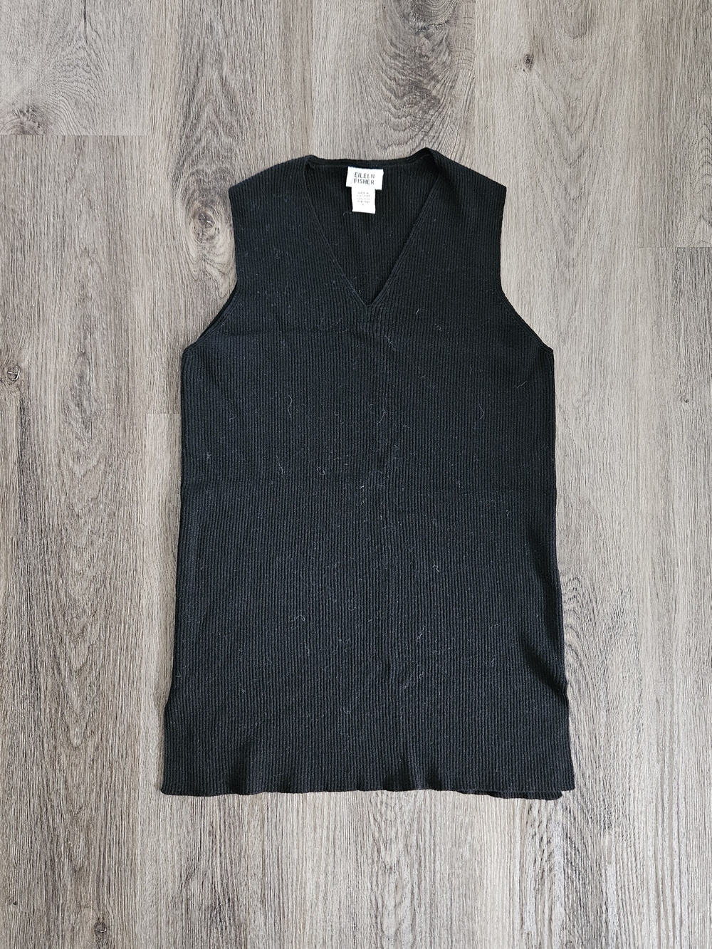 Elle Black Ribbed V-Neck Knit Tank